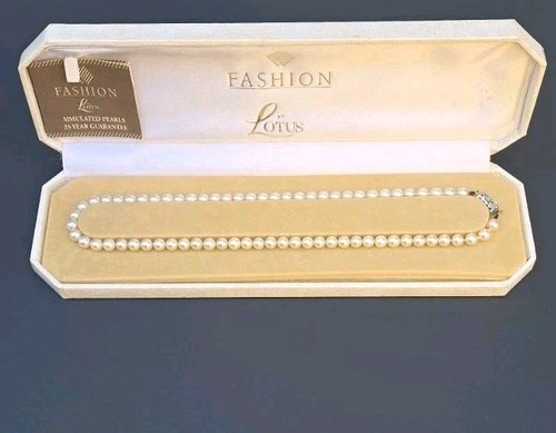 1960 fashion lotus - 1960's,