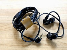 Shure se215 ear headphones - in-ear,
