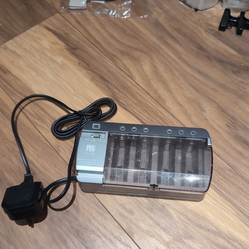 Pro slot battery charger - 6-slot,