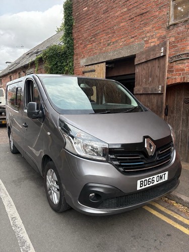 Renault trafic sport swb - sport,