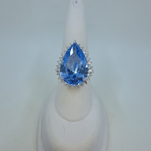Tova diamonique simulated - tova,