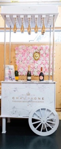 For hire champagne - for,