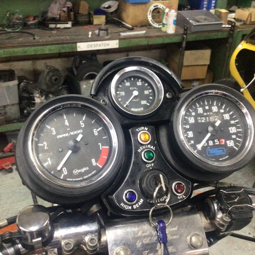 Triumph t160 - triumph,