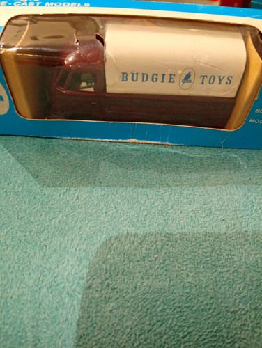 Budgie models land rover van - rover,