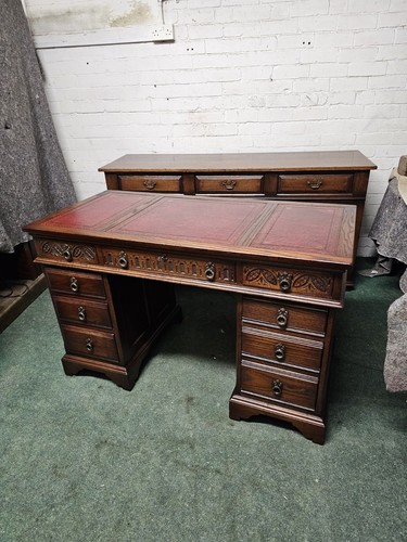 Old charm furniture oak - charm,