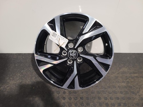 Toyota yaris xp210 mk4 2024 - yaris,