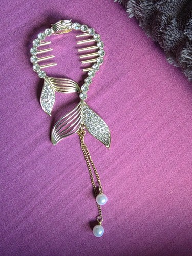 Mermaid tail dangle - dangle, clip