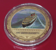 Gold Plated Medal Medallion Famous Ships RMS Queen Elizabeth Ship Boat 33mm