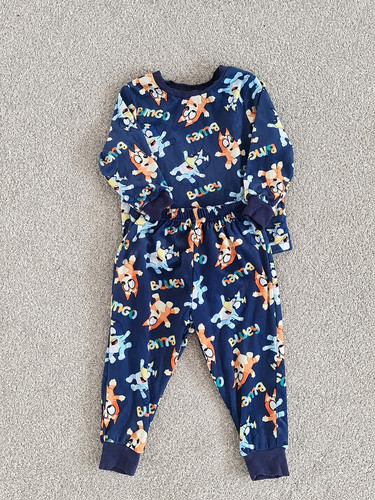 Bluey and bingo pyjama set - bluey,