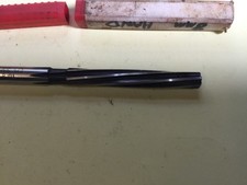 DORMER 8mm HSS H7 HAND REAMER