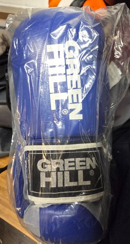 Green hill iba - hill, tiger