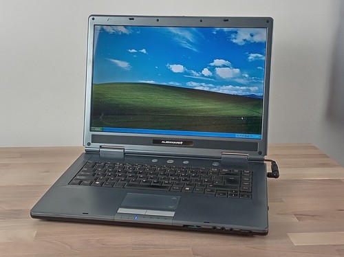 Vintage alienware m5500 - alienware,