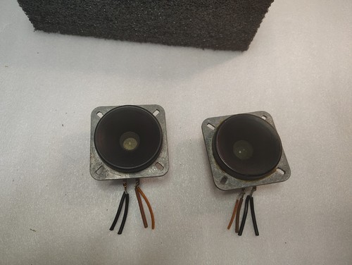 Akai 155 speakers - akai,