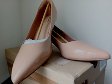 CLARKS 'Shondra Jade' Low Heel