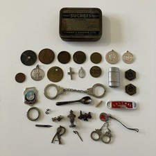 Joblot Of Vintage Antique Metal Odments Trinkets Coins Pendants Tokens Buttons 