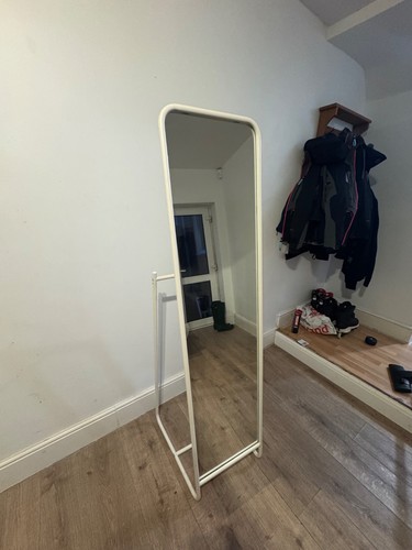 Ikea knapper standing full - knapper,