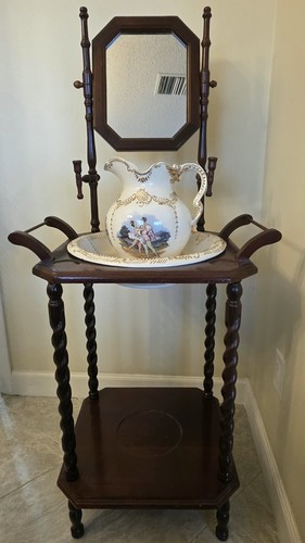 Vintage wood wash - wash, stand