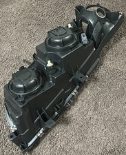 URO Parts 30744492: 2004-06