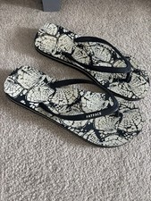 Women’s Fat Face Black and