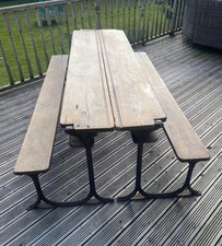 Vintage, Gothic Style, Cast