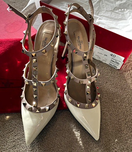 Valentino garavani rockstud - valentino,
