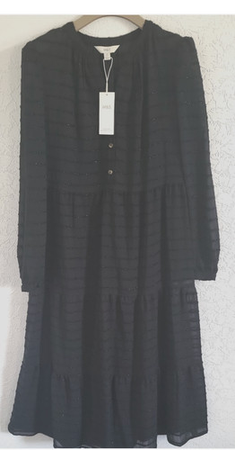 Black midi dress - black, neck