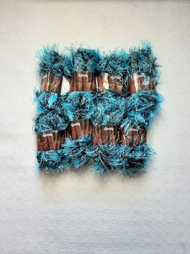 Wendy foxy lady - eyelash, yarn