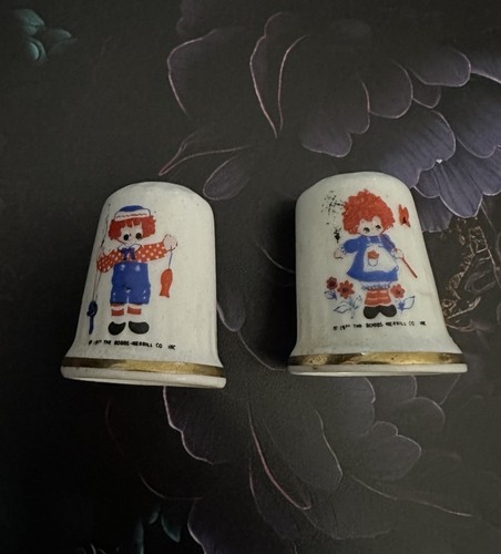 Raggedy ann andy thimble - &,