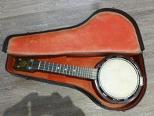 Keech Banjulele banjo app 1923,signed, with case no 11110 ,vintage