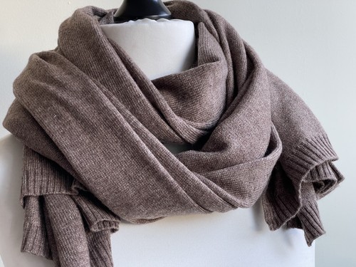Thick brown cashmere scarf - brown,