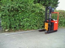 BT Reach Truck/ Forklift With Carpet Boom/ Pole- Linde Hyster Toyota Nissan