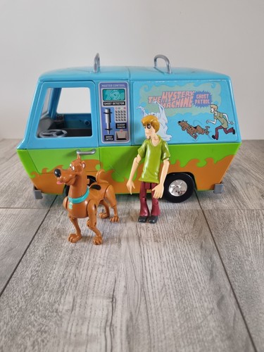 Scooby doo mystery machine van - mystery,