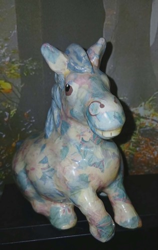 Vintage sitting pony horse - vintage,