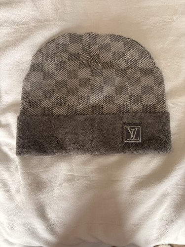 Beanie - lv,