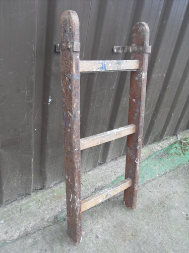 Pine wooden rung step - pine, /