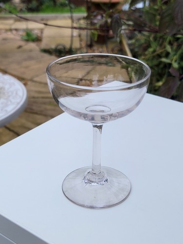 Early victorian champagne - victorian,