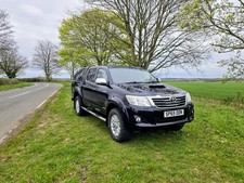 Toyota HILUX Invincible