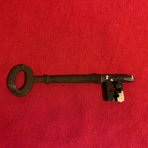 Antique safe key victorian - antique, /