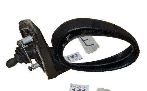 Driver side wing mirror - side,