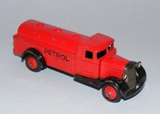DINKY TOYS 25d PETROL TANKER