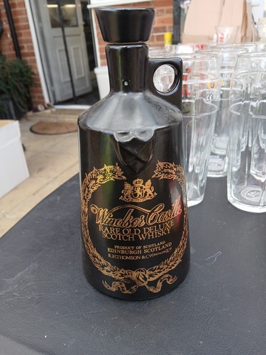 Windsor castle scotch whisky - windsor,