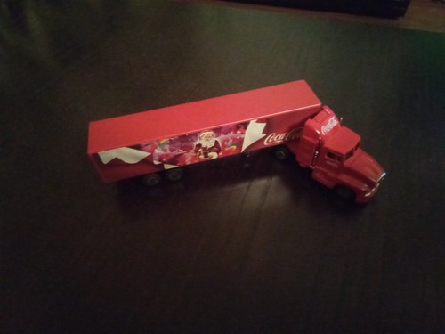 Coca cola christmas truck - cola,