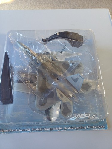 Amercom diecast model - model, aircraft