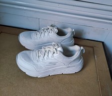 UK Size 5 Skechers Women's Ladies Sneakers Trainers EU 38 White Walking Gym Holi