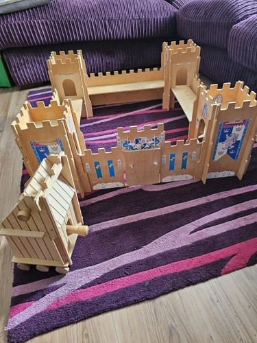 Elc wooden castle - wooden,