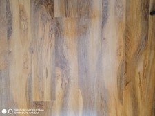 Wood Planks Walnut Effect Gloss Laminate Flooring