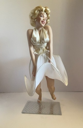 Franklin mint marilyn monroe - marilyn,