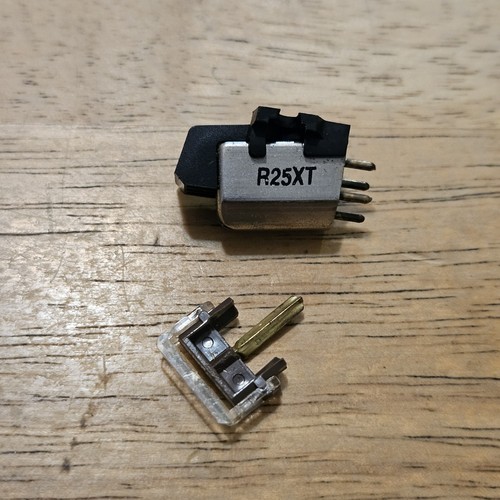 Shure realistic r25xt - shure,
