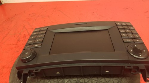 Mercedes vito sat nav display - mercedes,