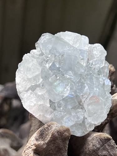 Apophyllite cluster mineral - apophyllite,